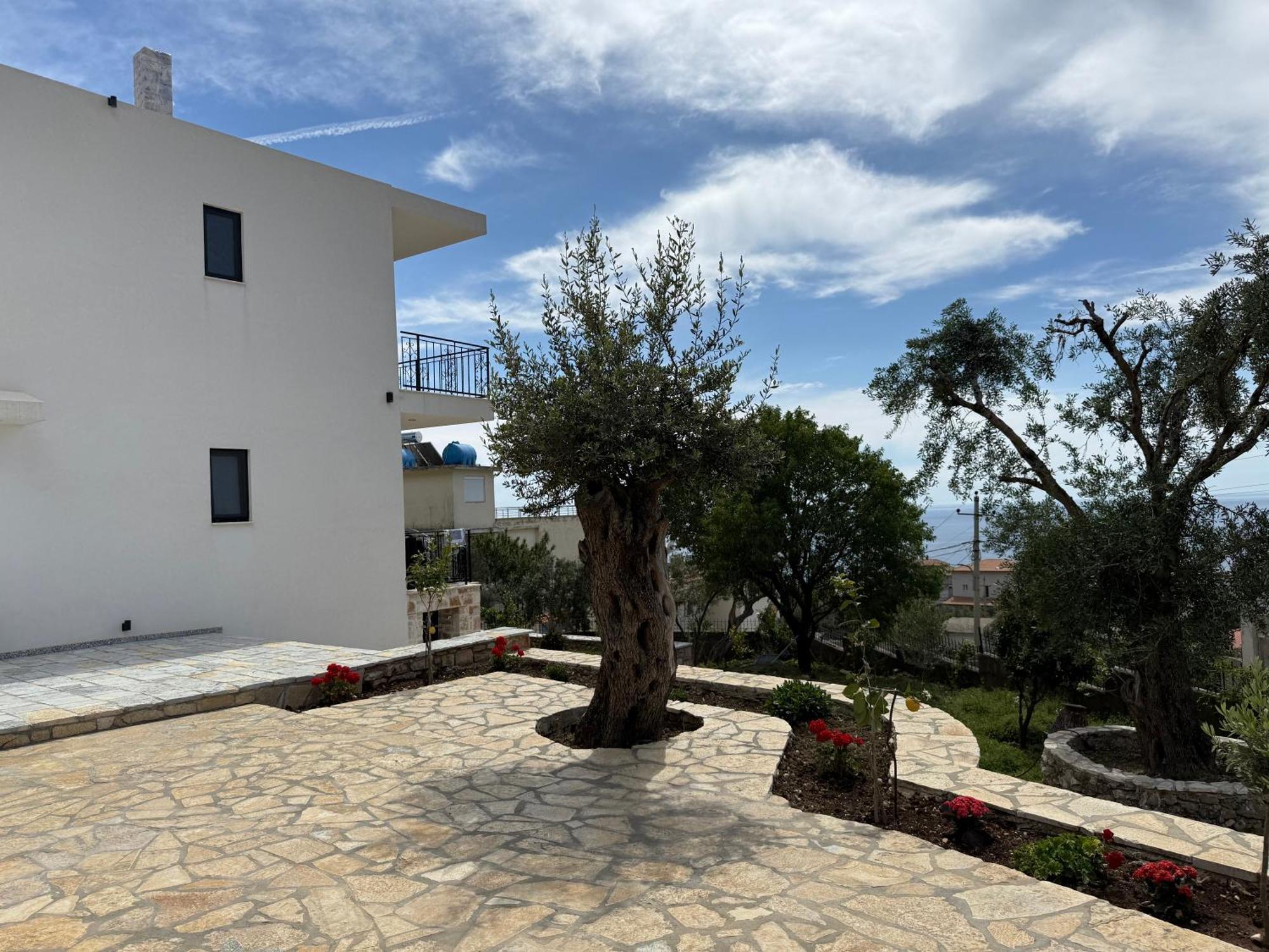 Villa Thomas Dhermi Exterior photo
